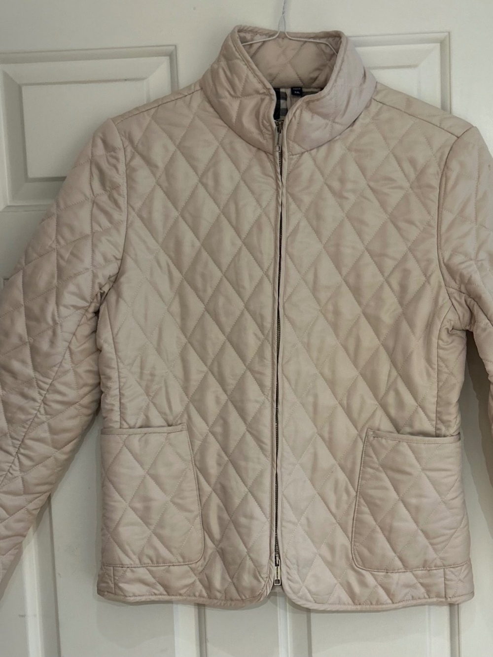 Burberry London Off-White Quilted Light Jacket with Patch Pockets